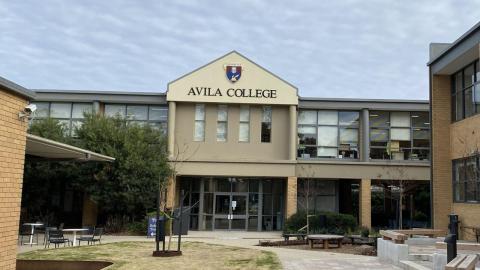 Университет Авила - Avila University - 2