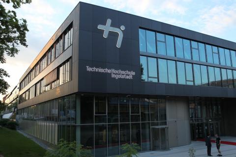 Ингольштадтский технологический университет - Technische Hochschule Ingolstadt - 5