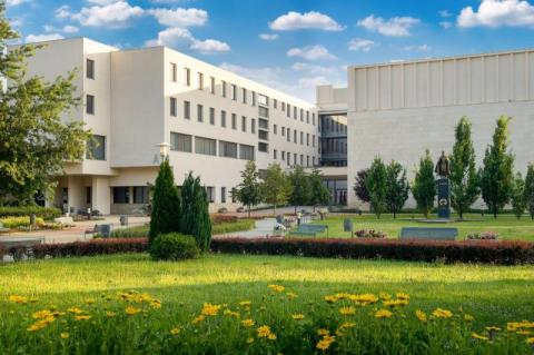 Университет Нирегихаза - University of Nyíregyháza - 1