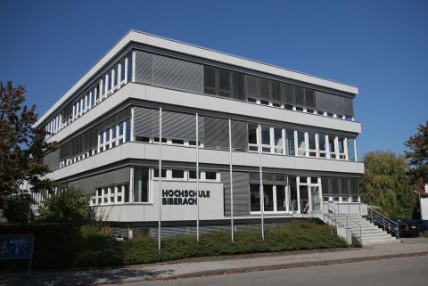 Биберахский университет - Hochschule Biberach